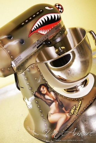 Illustration for article titled Badass Stand Mixer?